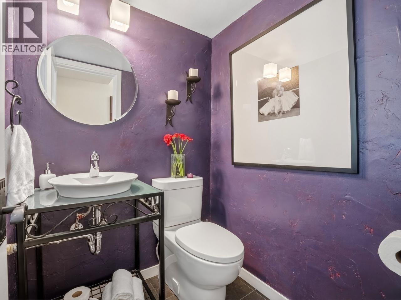 1106 Premier Street, North Vancouver, British Columbia  V7J 2H3 - Photo 10 - R3120572
