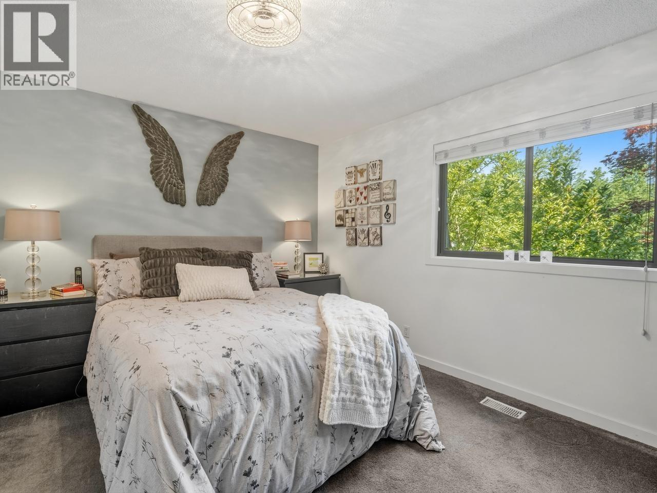 1106 Premier Street, North Vancouver, British Columbia  V7J 2H3 - Photo 11 - R3120572