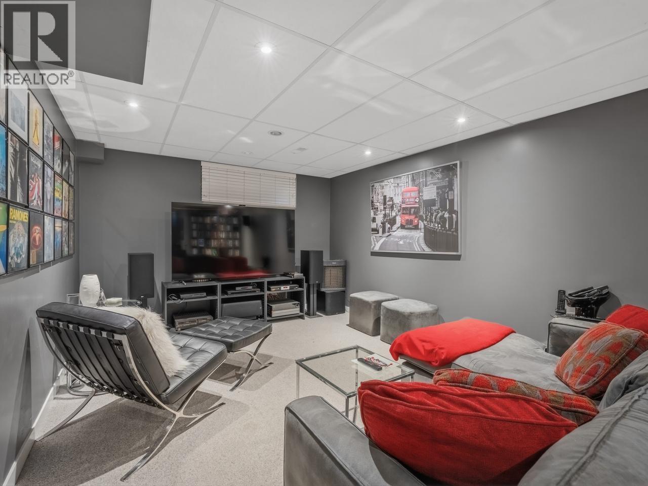 1106 Premier Street, North Vancouver, British Columbia  V7J 2H3 - Photo 17 - R3120572