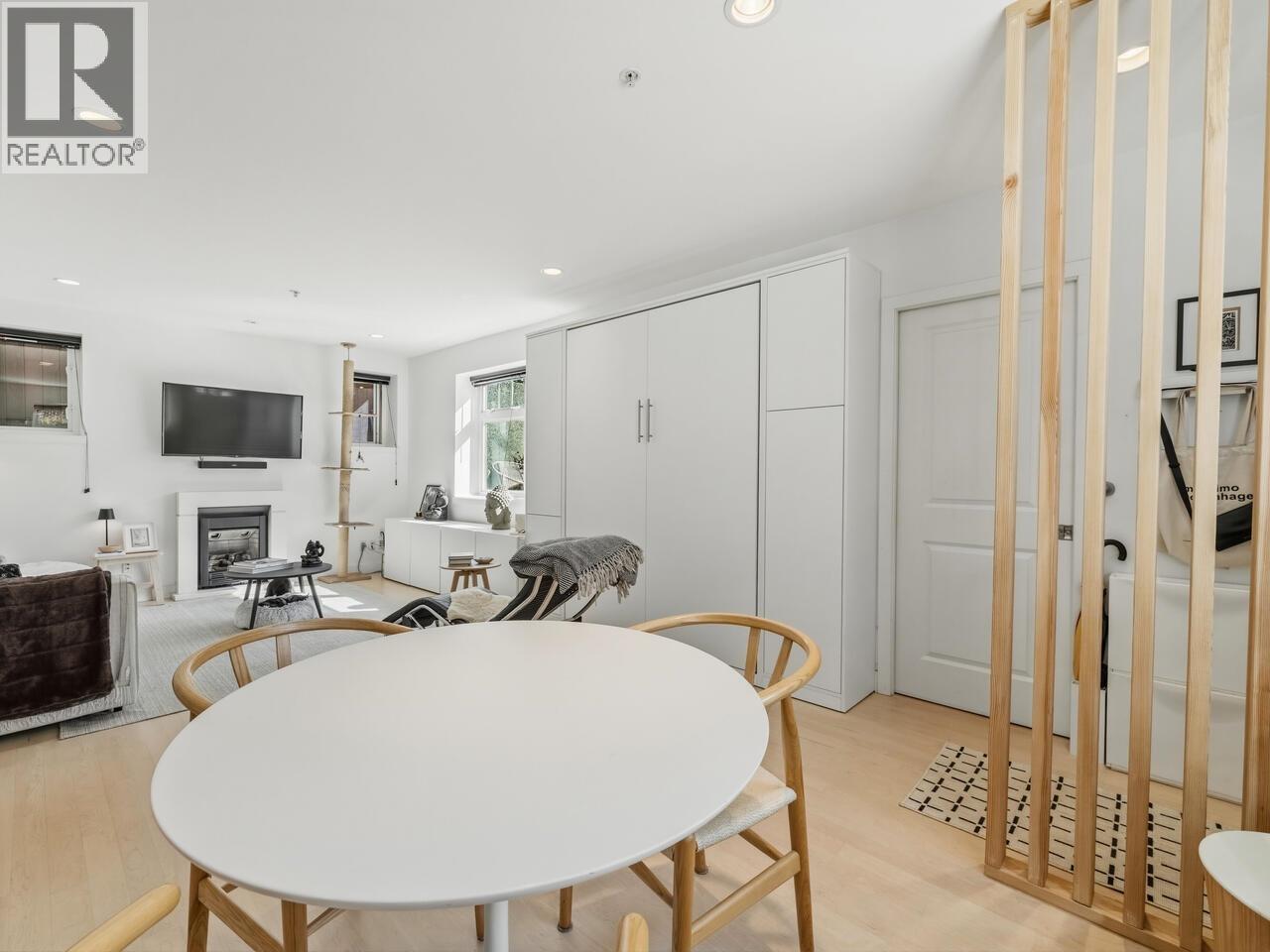 83 W 15th Avenue, Vancouver, British Columbia  V5Y 1X7 - Photo 8 - R3120581
