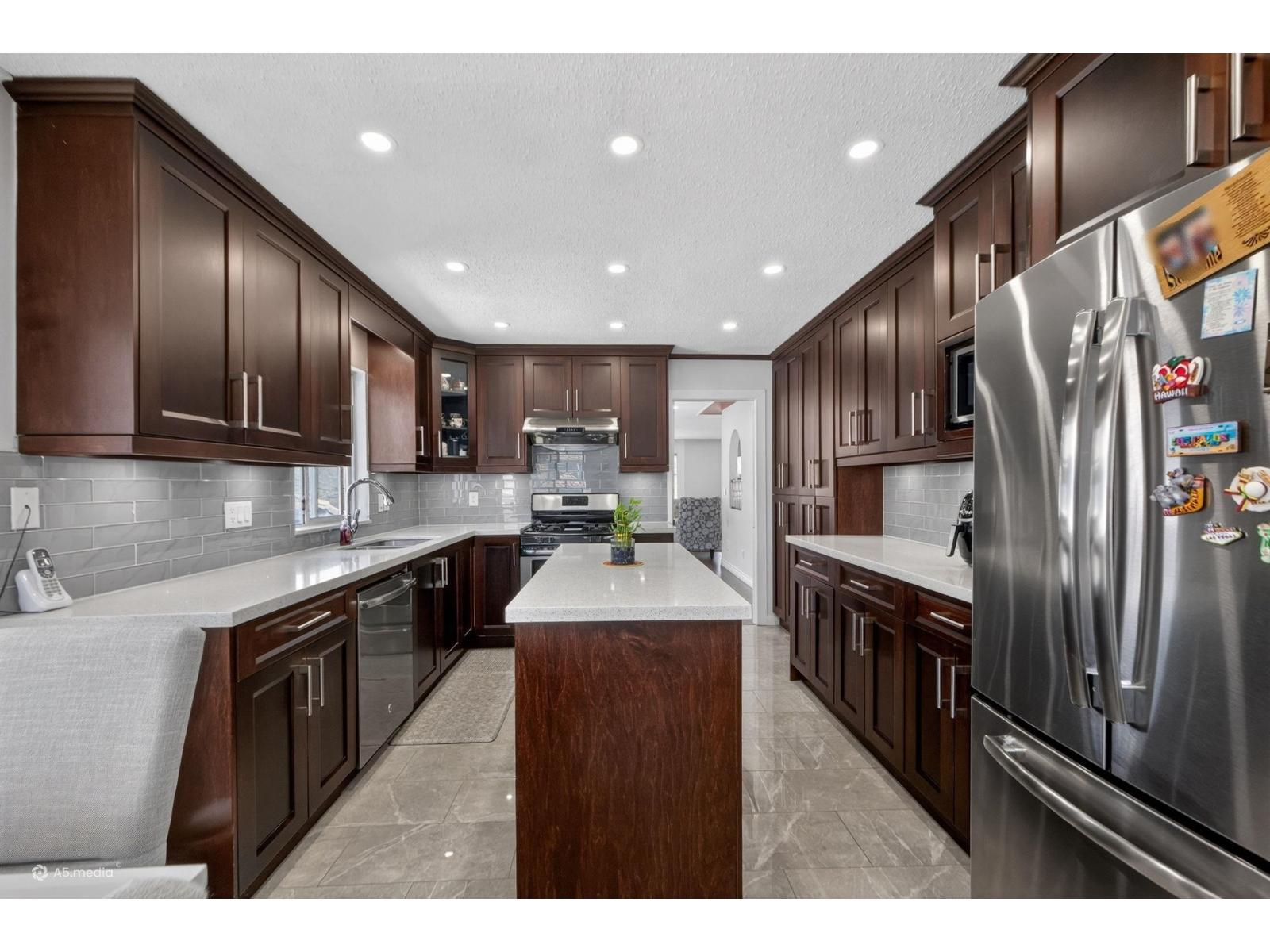 9515 124a Street, Surrey, British Columbia  V3V 7G3 - Photo 12 - R3120527