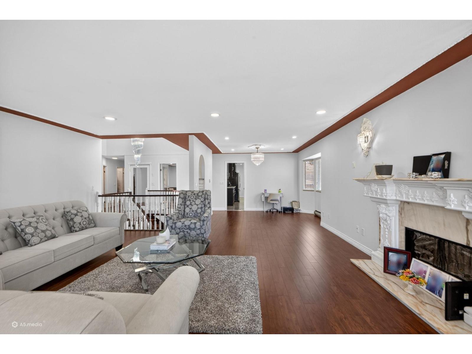 9515 124a Street, Surrey, British Columbia  V3V 7G3 - Photo 8 - R3120527
