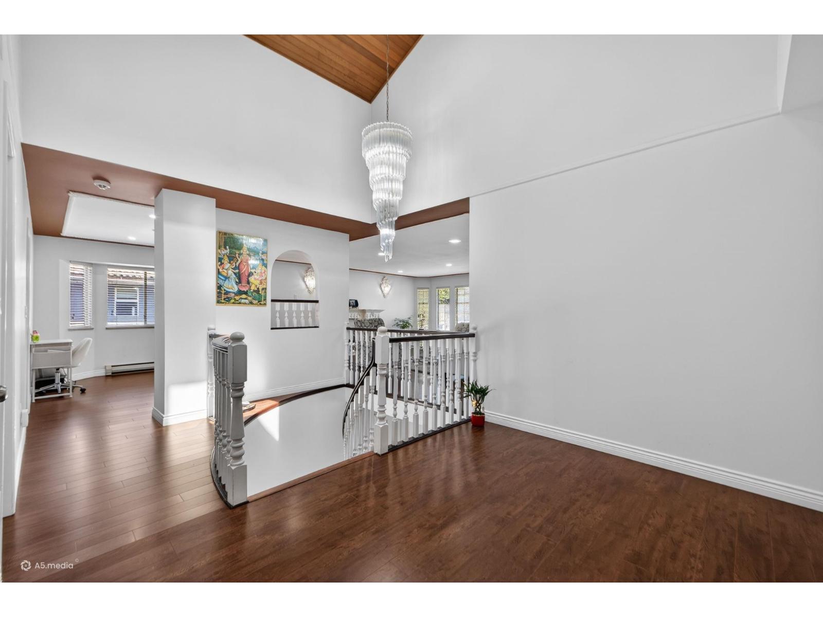 9515 124a Street, Surrey, British Columbia  V3V 7G3 - Photo 3 - R3120527