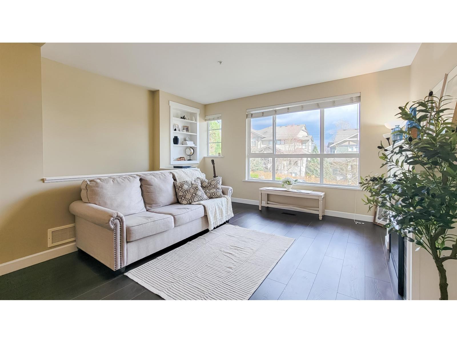 4 7059 210 STREET, Langley, British Columbia