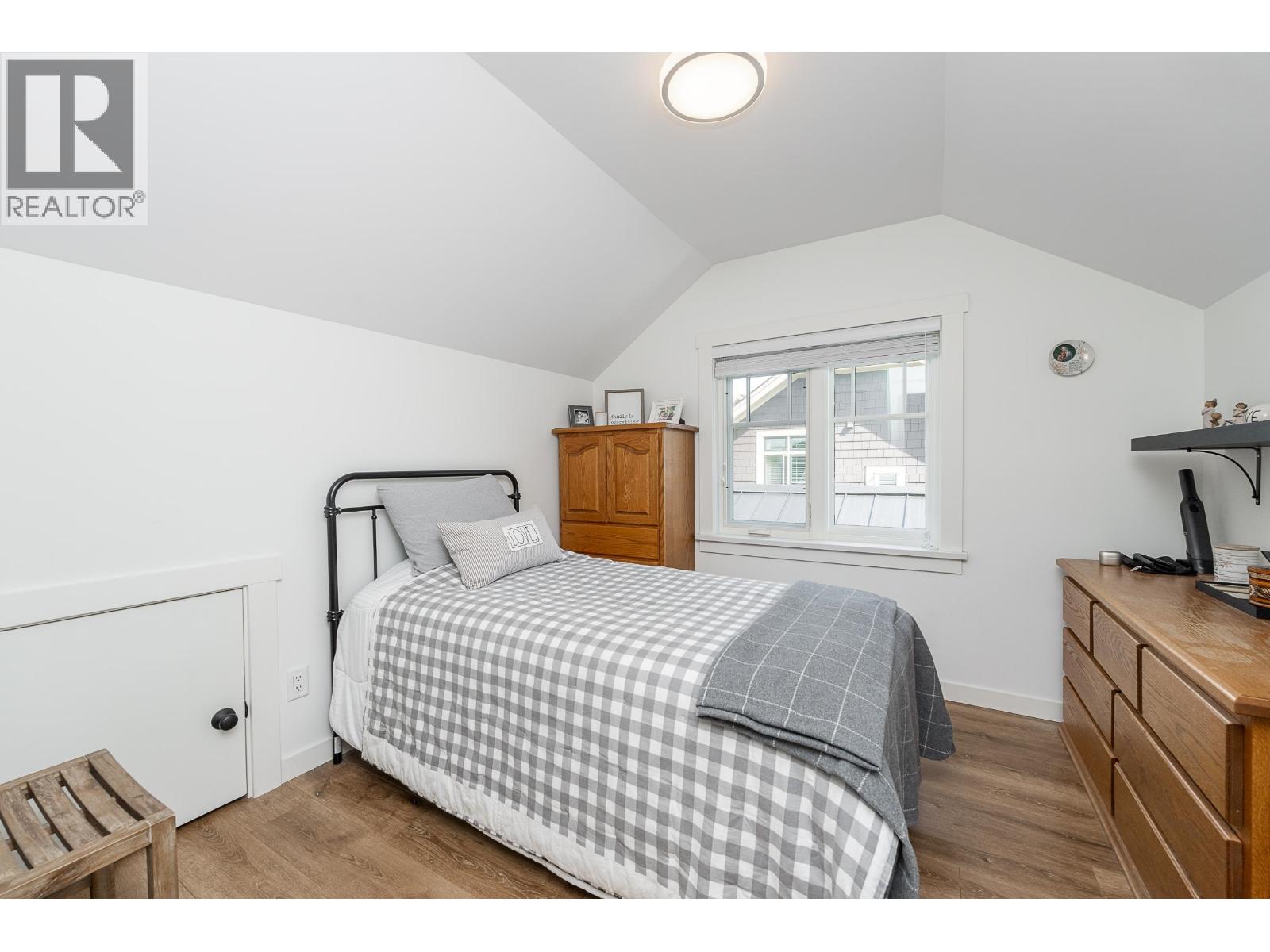 903 Walls Avenue, Coquitlam, British Columbia  V3K 2T2 - Photo 18 - R3120588