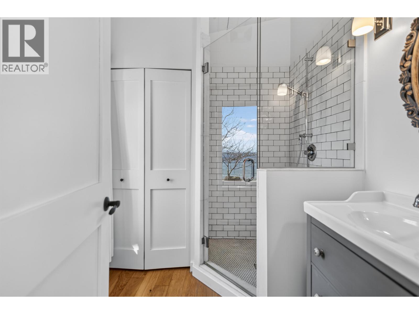 1905 Lower Road, Roberts Creek, British Columbia  V0N 2W6 - Photo 22 - R3120589