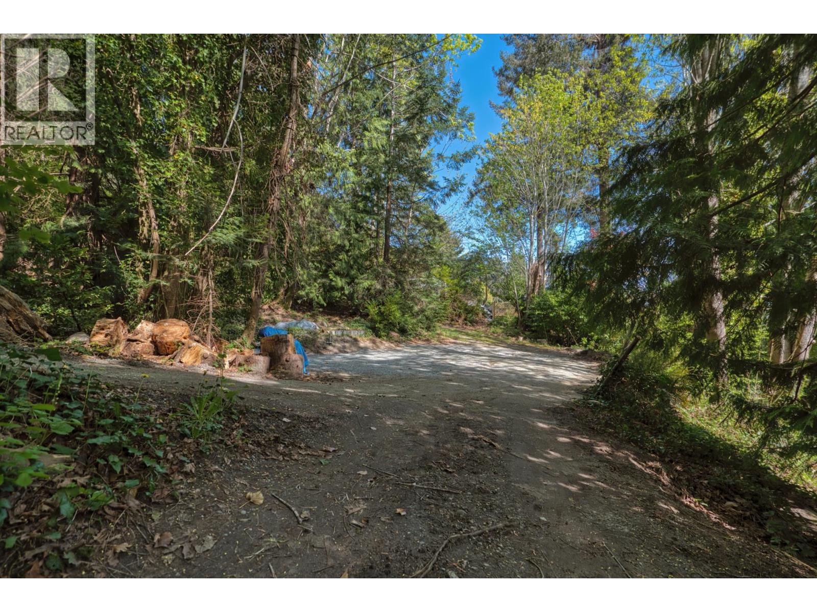 1905 Lower Road, Roberts Creek, British Columbia  V0N 2W6 - Photo 38 - R3120589