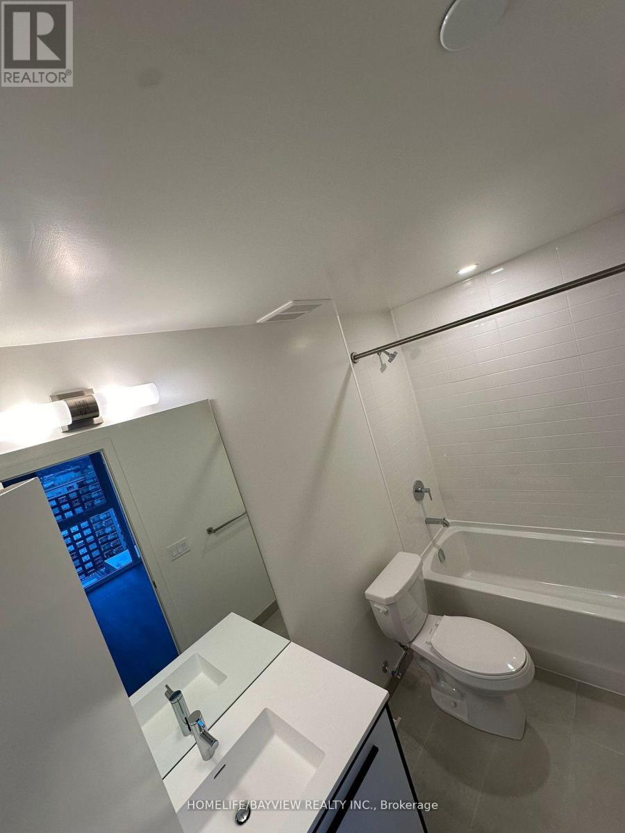1501 - 185 Deerfield Road, Newmarket (Central Newmarket), Ontario  L3Y 0G7 - Photo 9 - N13093492