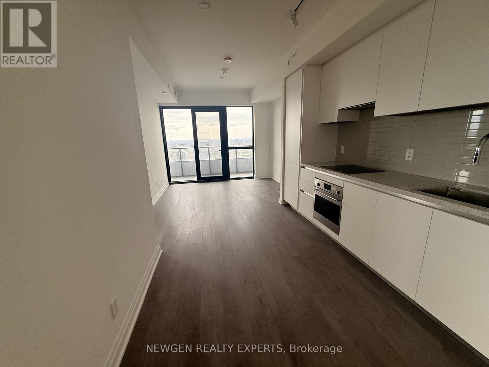 5610 - 4015 The Exchange, Mississauga (City Centre), Ontario  L5B 0N9 - Photo 3 - W13093442