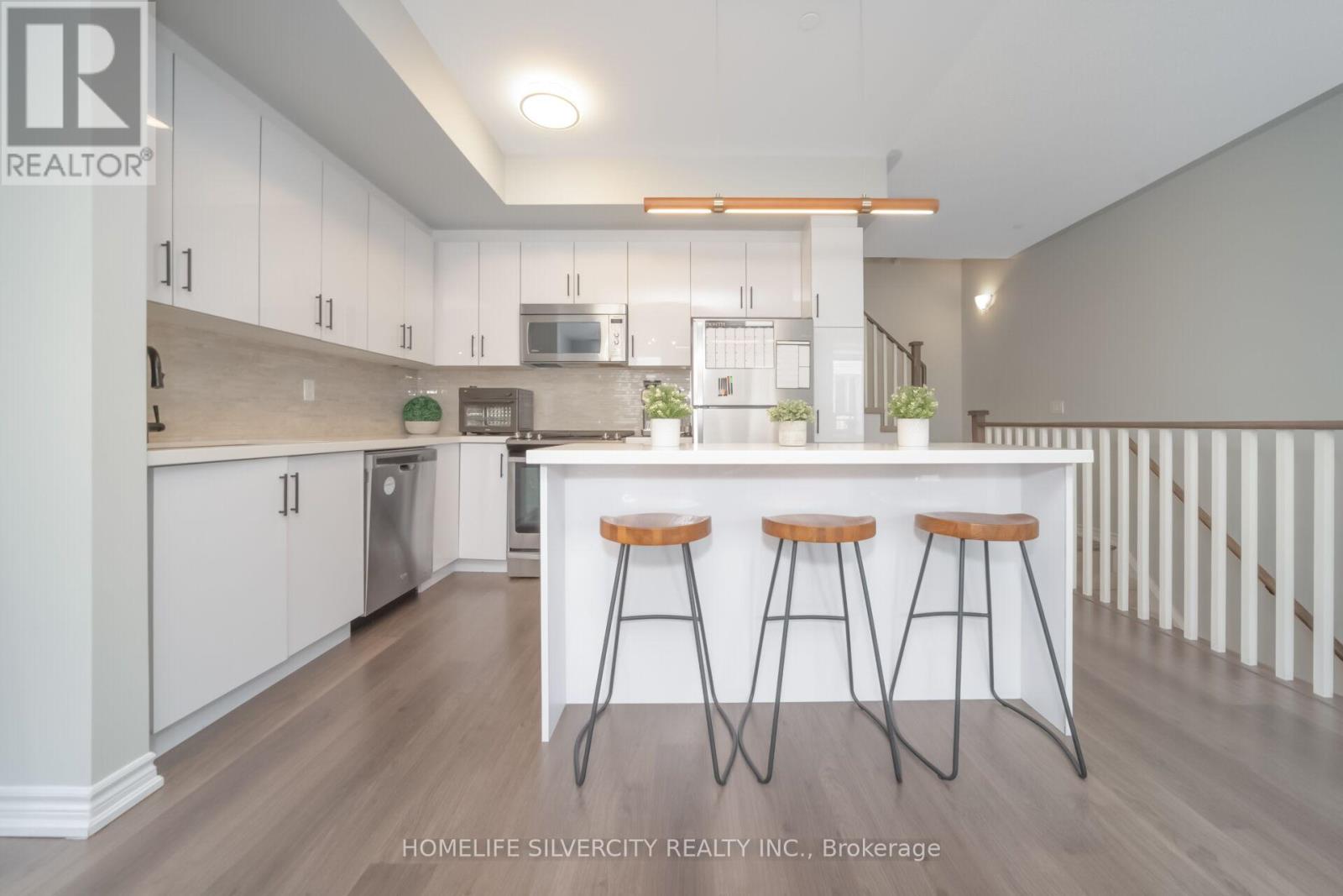 4 - 130 Long Branch Avenue, Toronto, Ontario  M8W 0B1 - Photo 11 - W13093464
