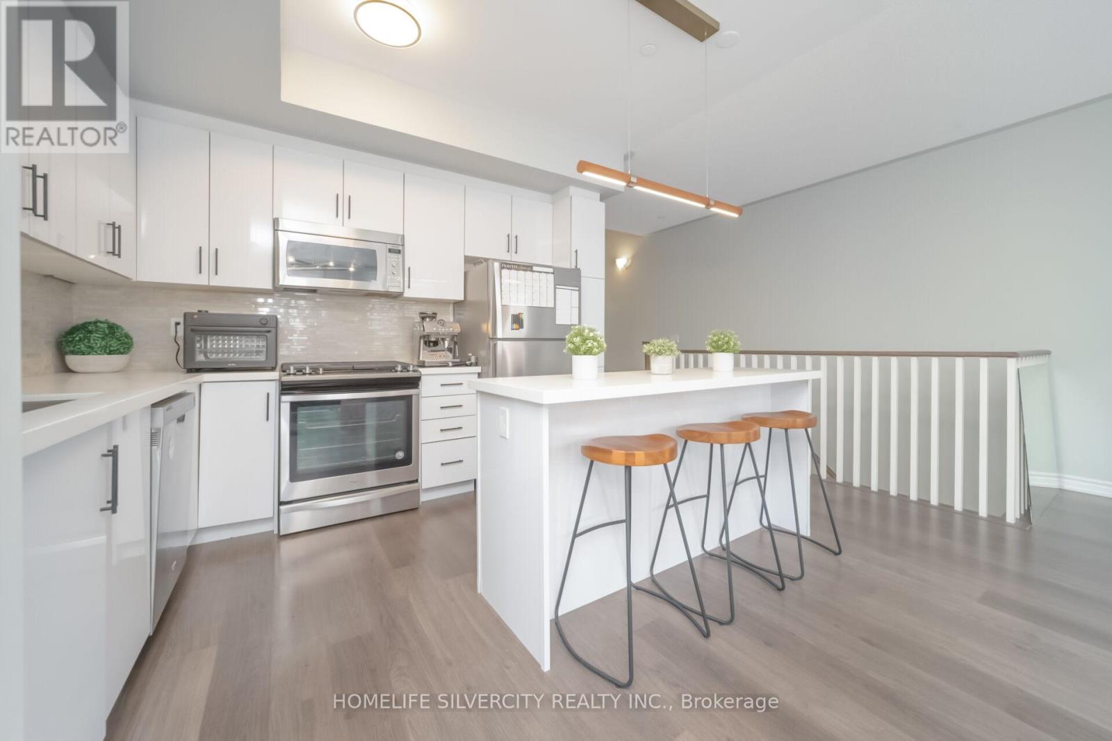 4 - 130 Long Branch Avenue, Toronto, Ontario  M8W 0B1 - Photo 12 - W13093464