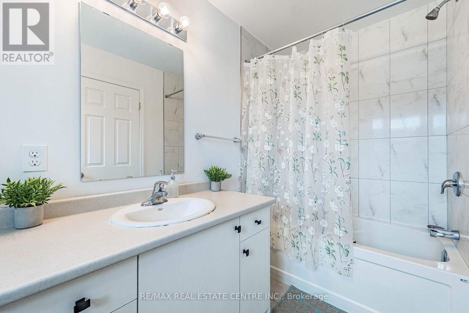 28 West Mill Street, North Dumfries, Ontario  N0B 1E0 - Photo 13 - X13093450