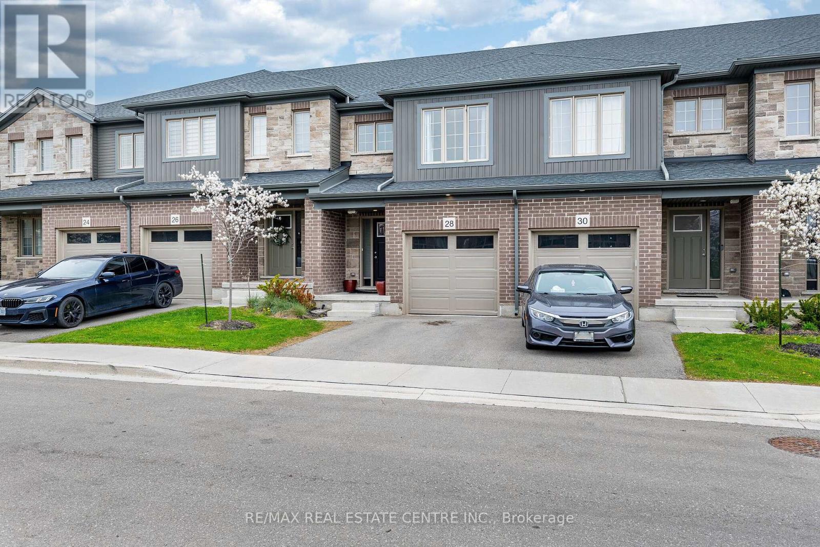 28 West Mill Street, North Dumfries, Ontario  N0B 1E0 - Photo 2 - X13093450