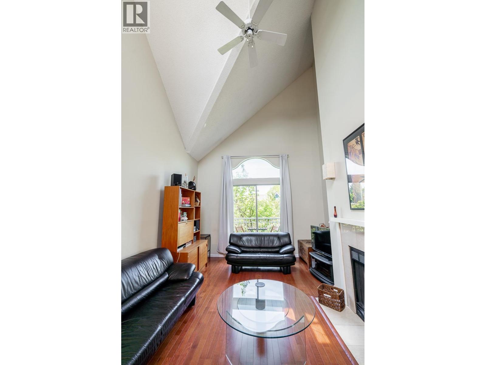 304 592 W 16th Avenue, Vancouver, British Columbia  V5Z 1S4 - Photo 4 - R3119429