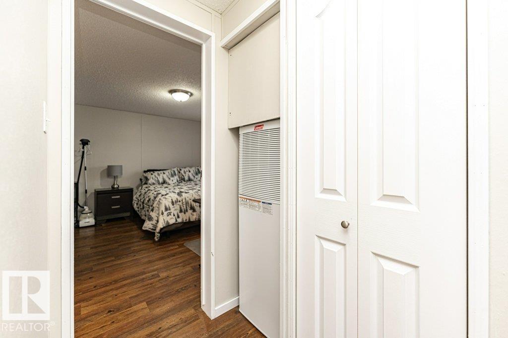 1637 68 Av Nw, Edmonton, Alberta  T6P 0A4 - Photo 26 - E4486094