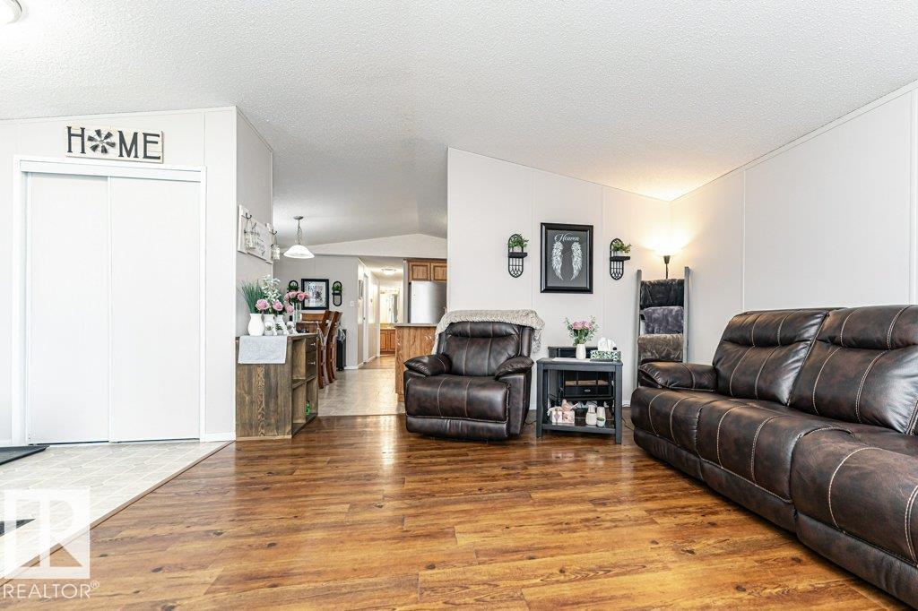 1637 68 Av Nw, Edmonton, Alberta  T6P 0A4 - Photo 9 - E4486094