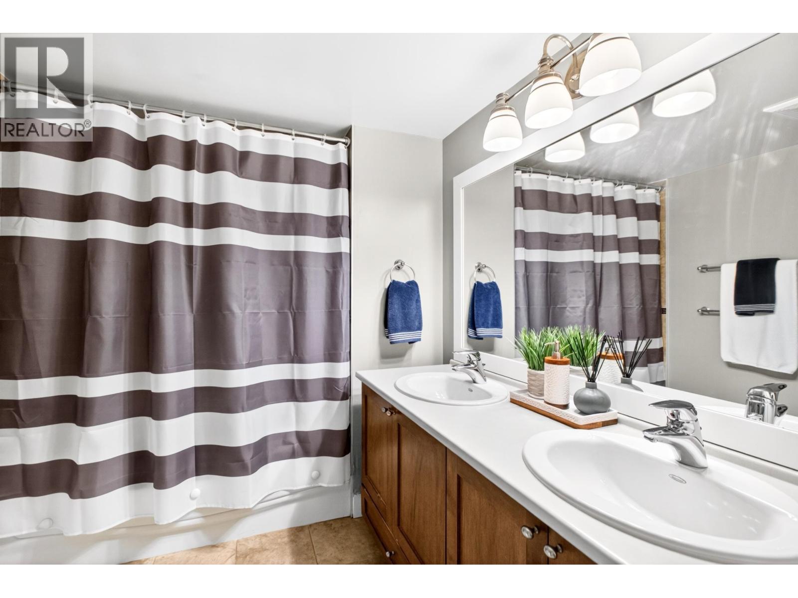 317 19673 Meadow Gardens Way, Pitt Meadows, British Columbia  V3Y 0A1 - Photo 19 - R3120249