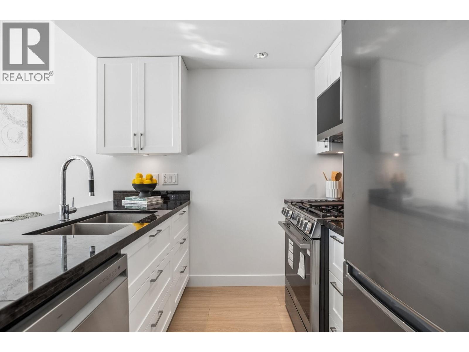605 1708 Columbia Street, Vancouver, British Columbia  V5Y 0H7 - Photo 8 - R3120176