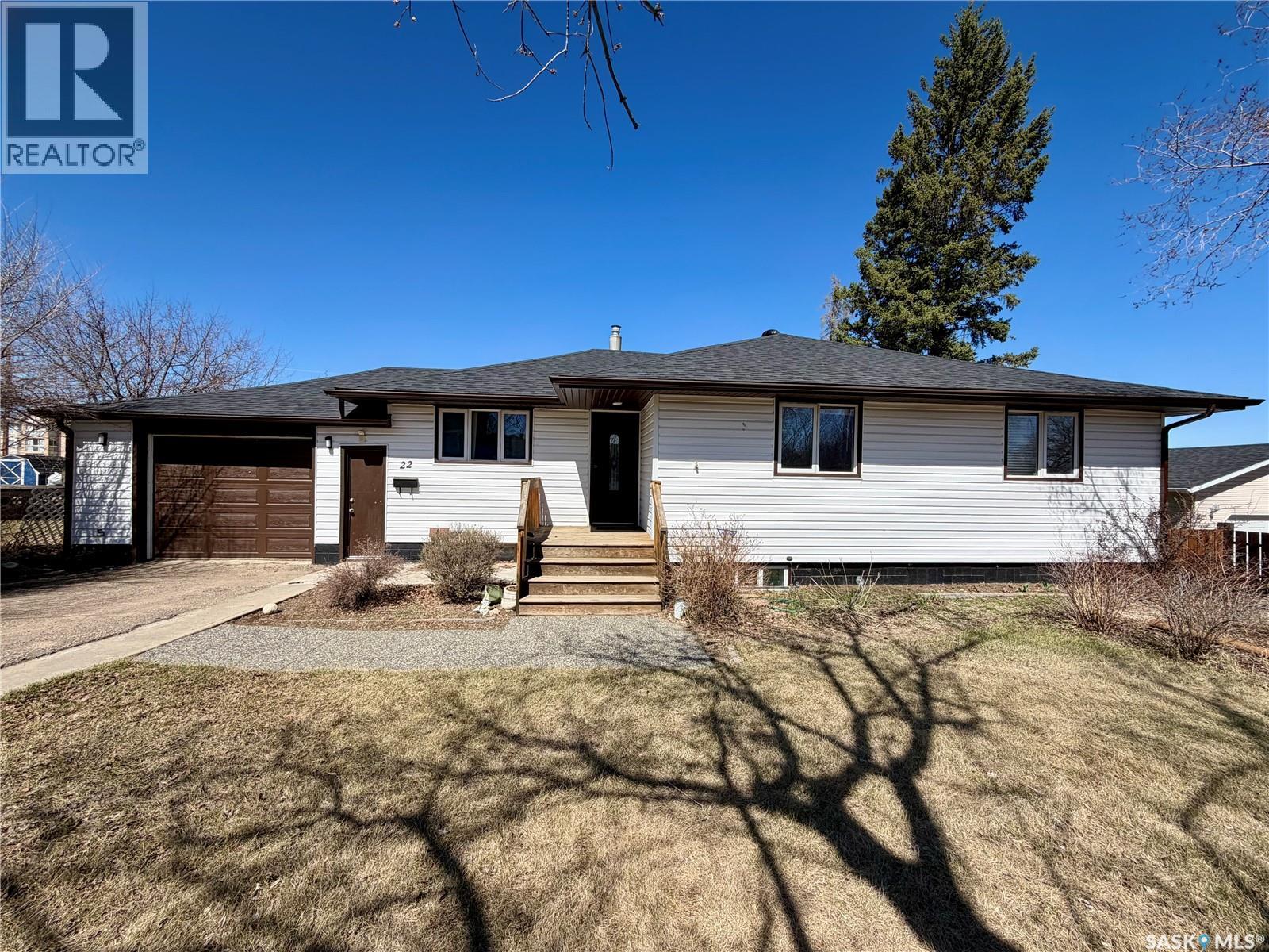 22 23rd Street, Battleford, Saskatchewan  S0M 0E0 - Photo 1 - SK035166