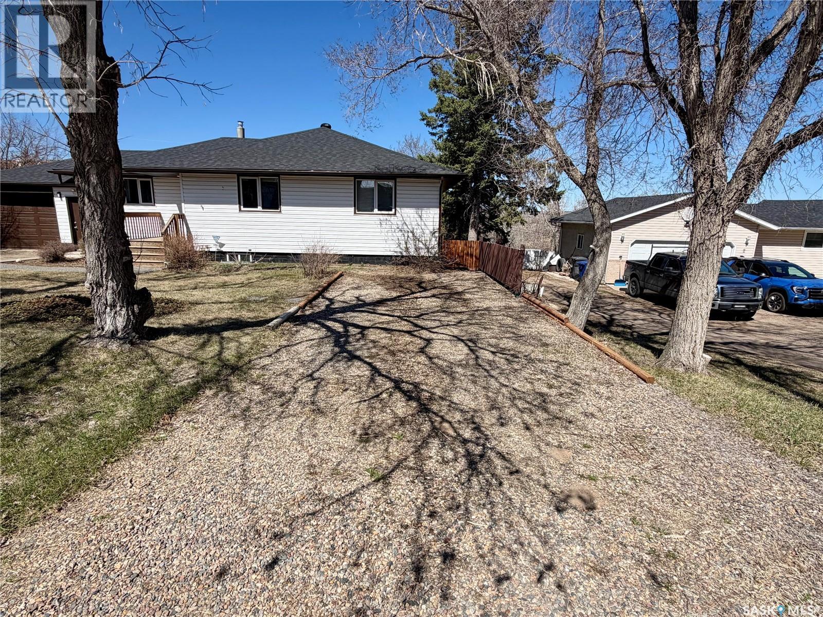 22 23rd Street, Battleford, Saskatchewan  S0M 0E0 - Photo 2 - SK035166
