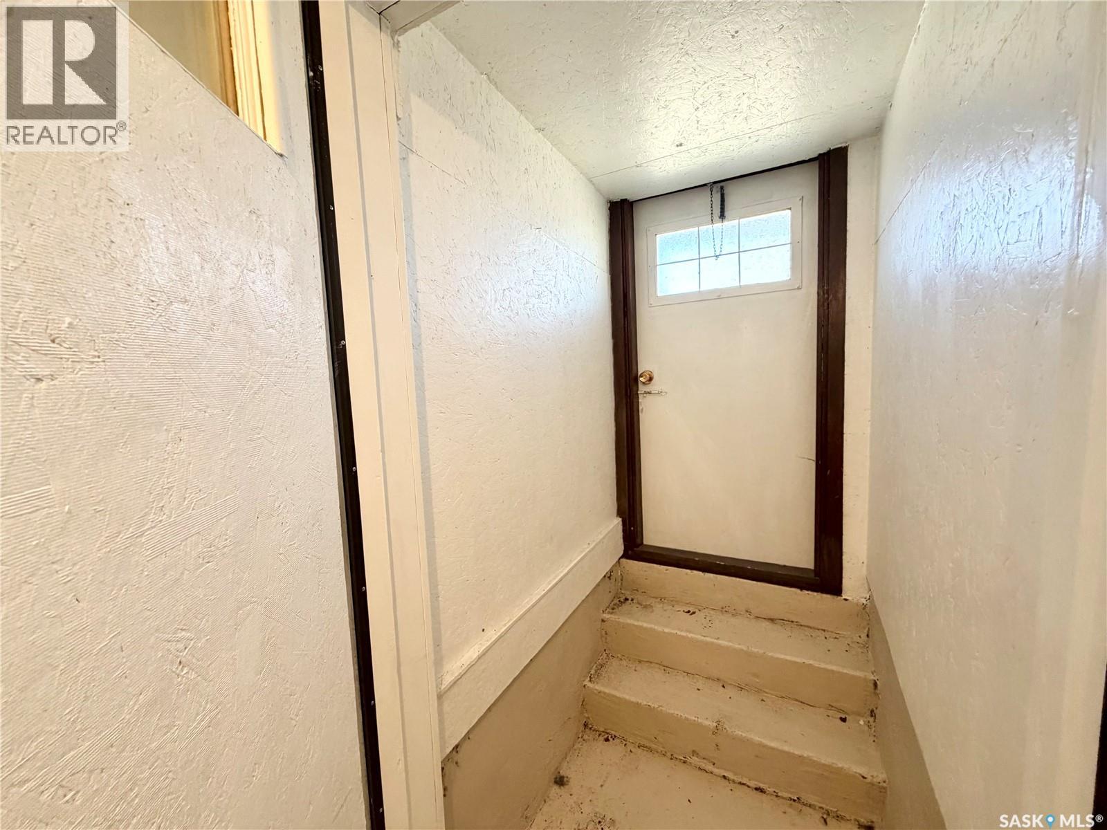 22 23rd Street, Battleford, Saskatchewan  S0M 0E0 - Photo 29 - SK035166
