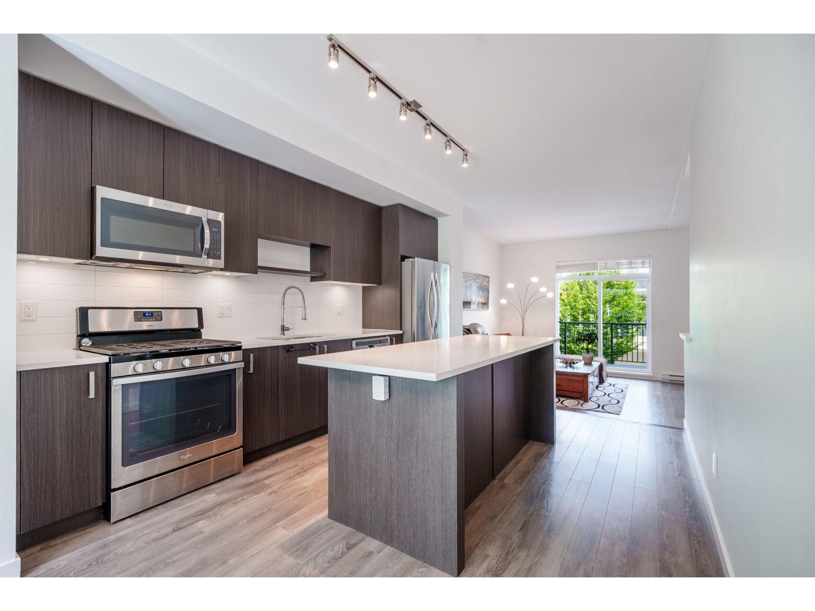 30 15268 28 AVENUE, Surrey, British Columbia