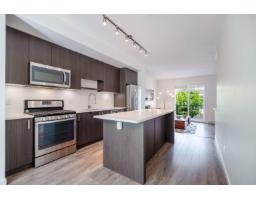 30 15268 28 AVENUE, Surrey, British Columbia