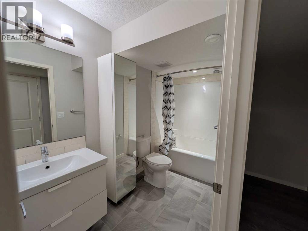 54 Seton Manor Se, Calgary, Alberta  T3M 2V8 - Photo 24 - A2308792