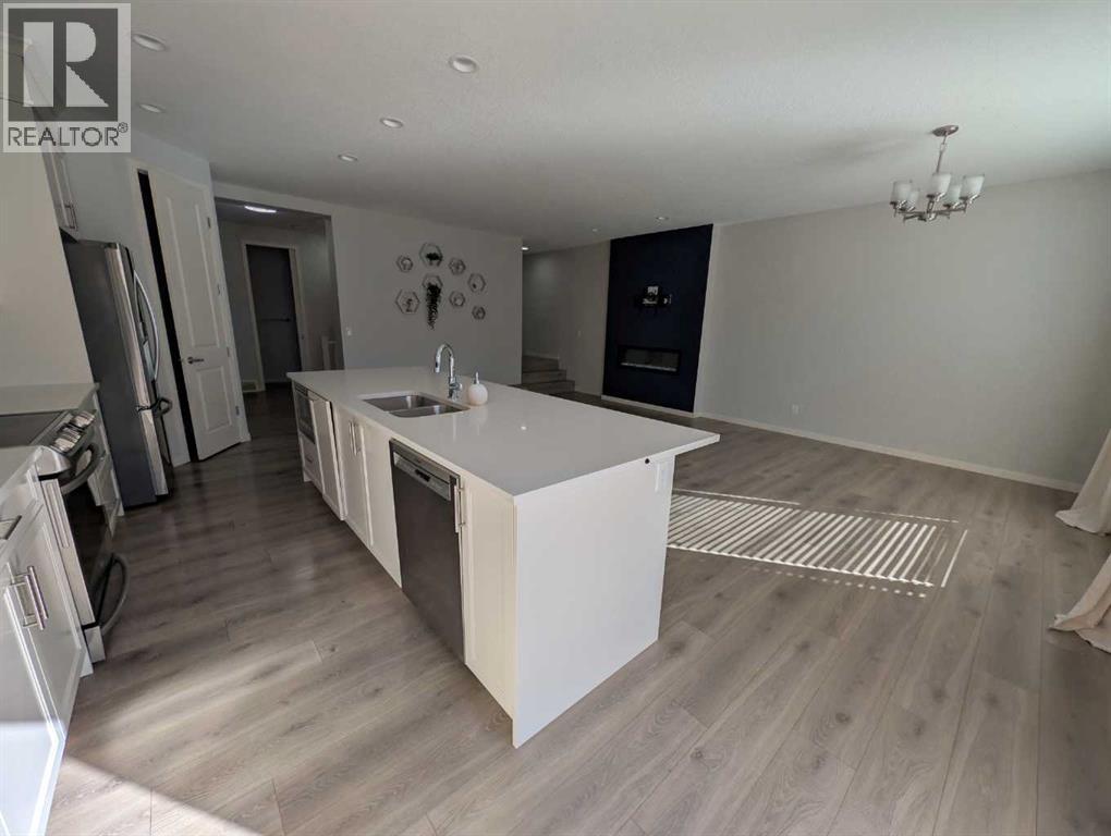 54 Seton Manor Se, Calgary, Alberta  T3M 2V8 - Photo 7 - A2308792
