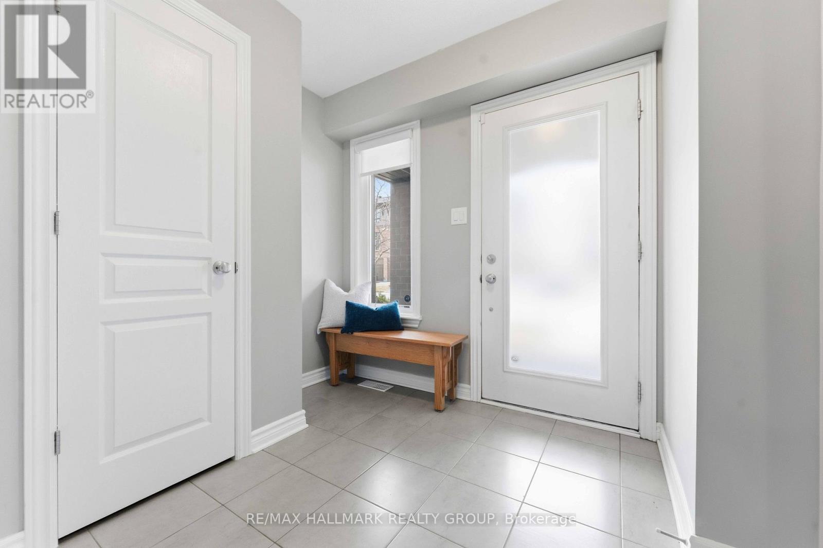 107 Wild Senna Way, Ottawa, Ontario  K2J 5Z7 - Photo 3 - X13093504
