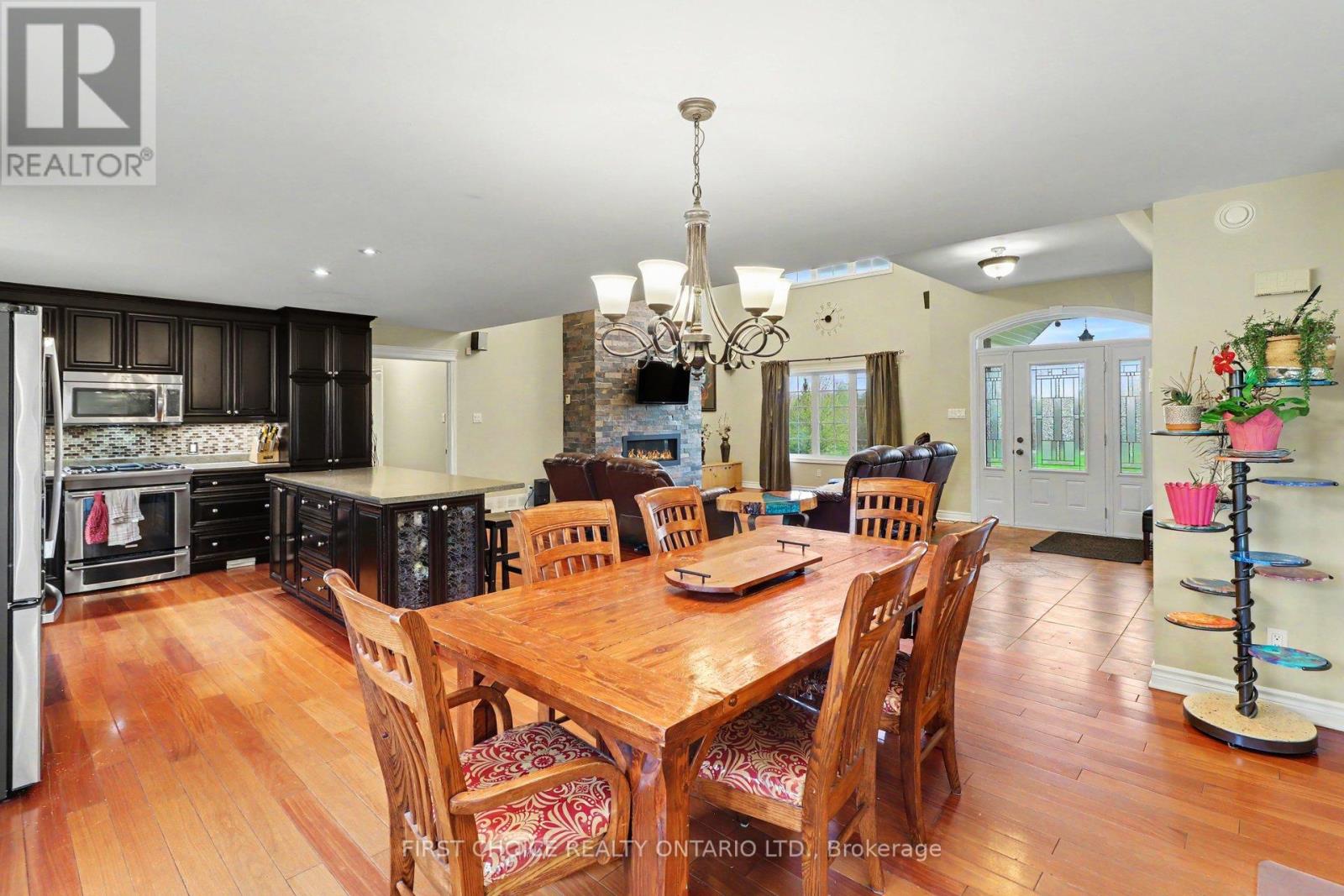 200 Hughson Place, Ottawa, Ontario  K0A 3H0 - Photo 5 - X13093550