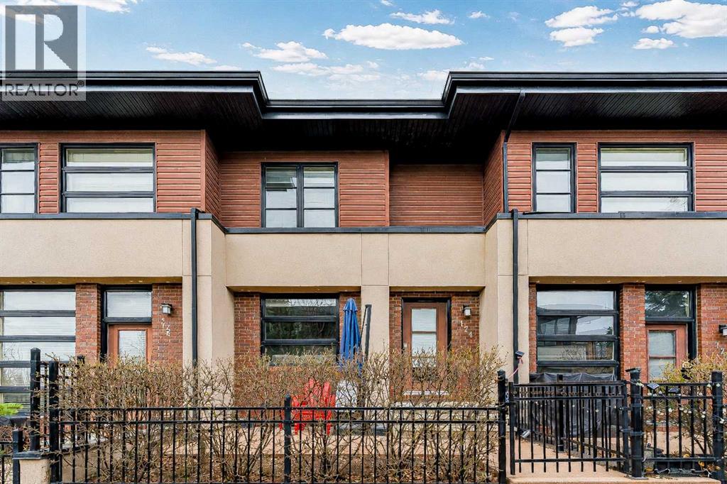 124 Aspen Hills Villas Sw, Calgary, Alberta  T3H 0H7 - Photo 2 - A2307273