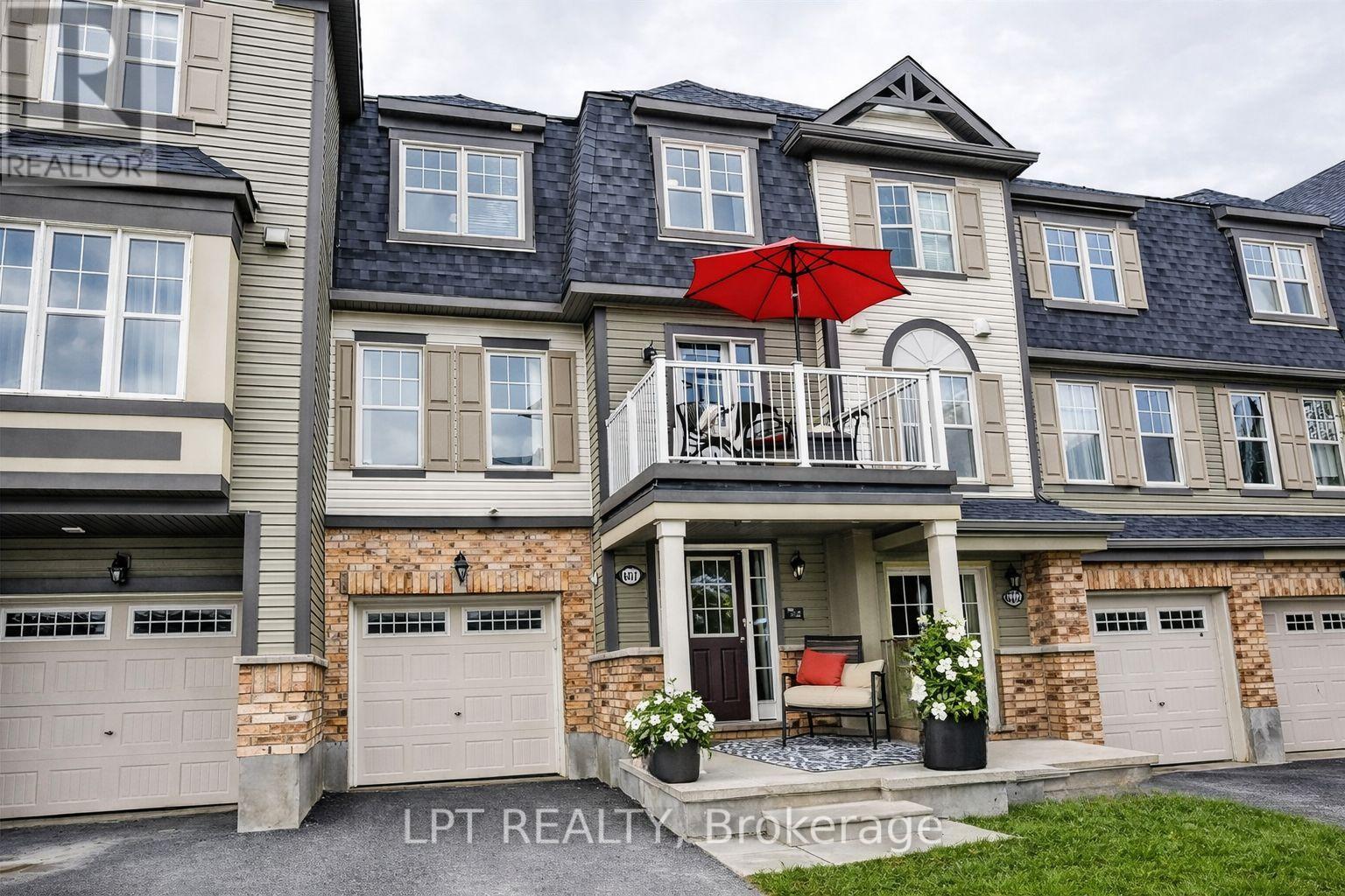 607 MEADOWCREEK CIRCLE, Ottawa, Ontario