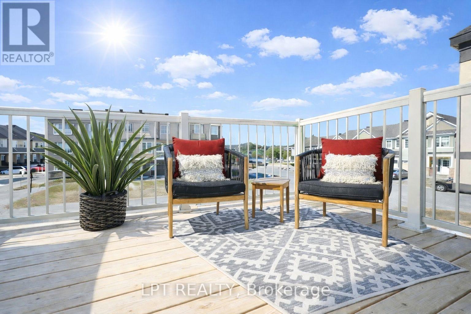 607 Meadowcreek Circle, Ottawa, Ontario  K2M 0J9 - Photo 30 - X12949450