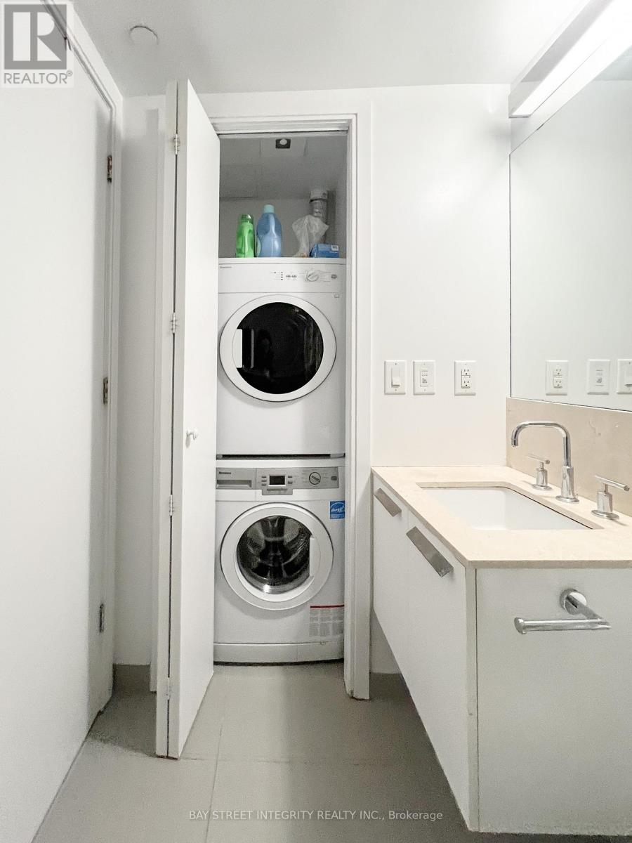 706 - 42 Charles Street E, Toronto, Ontario  M4Y 1N3 - Photo 8 - C13093502
