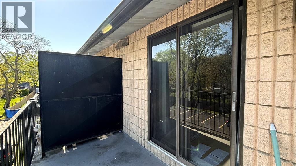 3355 Sandwich Street Unit# 304, Windsor, Ontario  N9C 1B2 - Photo 15 - 26010325