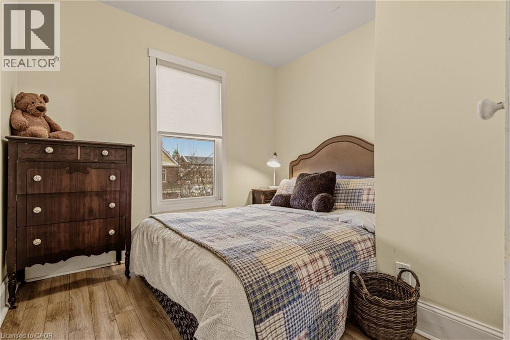 104 Barnesdale Avenue N, Hamilton, Ontario  L8L 6S5 - Photo 17 - 40827475