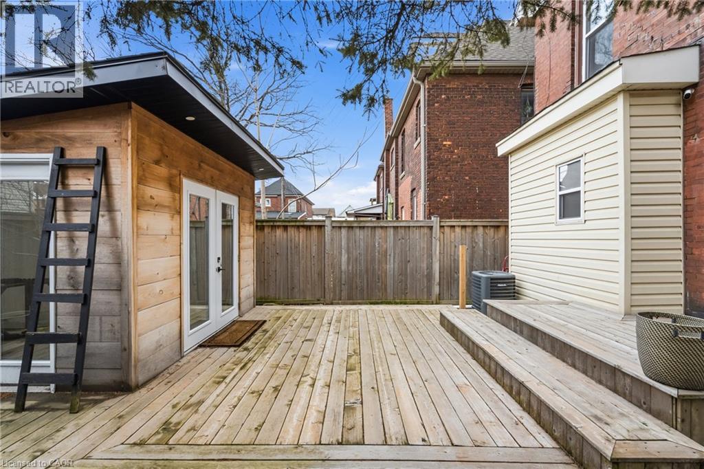 104 Barnesdale Avenue N, Hamilton, Ontario  L8L 6S5 - Photo 37 - 40827475