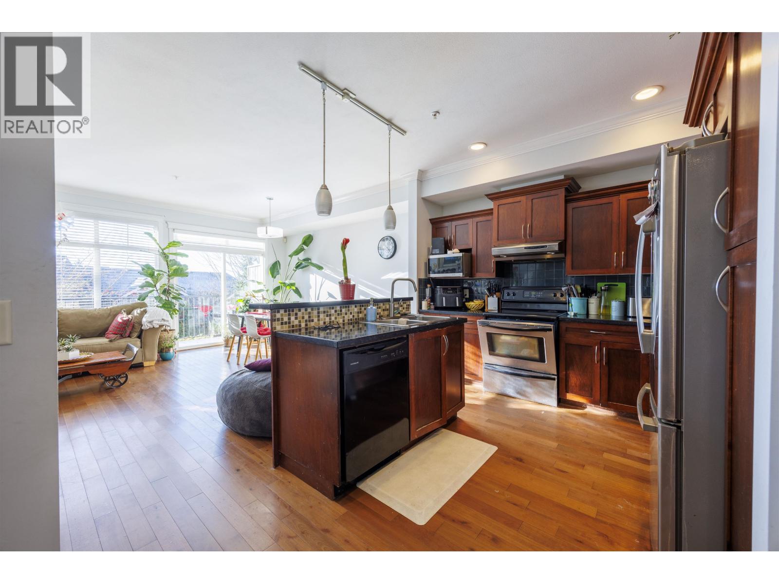 3 11282 Cottonwood Drive, Maple Ridge, British Columbia  V2X 8W7 - Photo 5 - R3120592