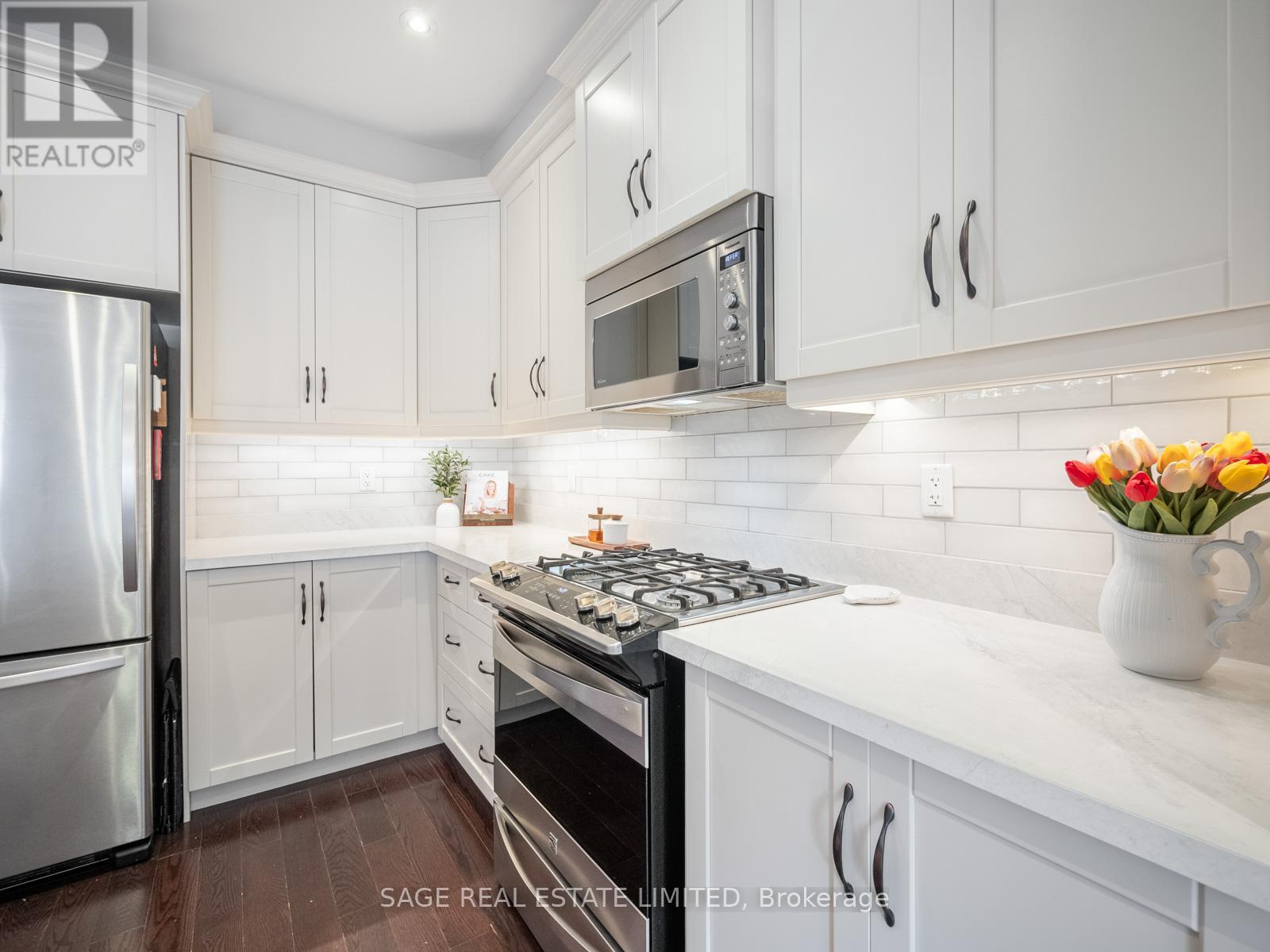 62 Donald Stewart Crescent, East Gwillimbury, Ontario  L0G 1M0 - Photo 12 - N13093538