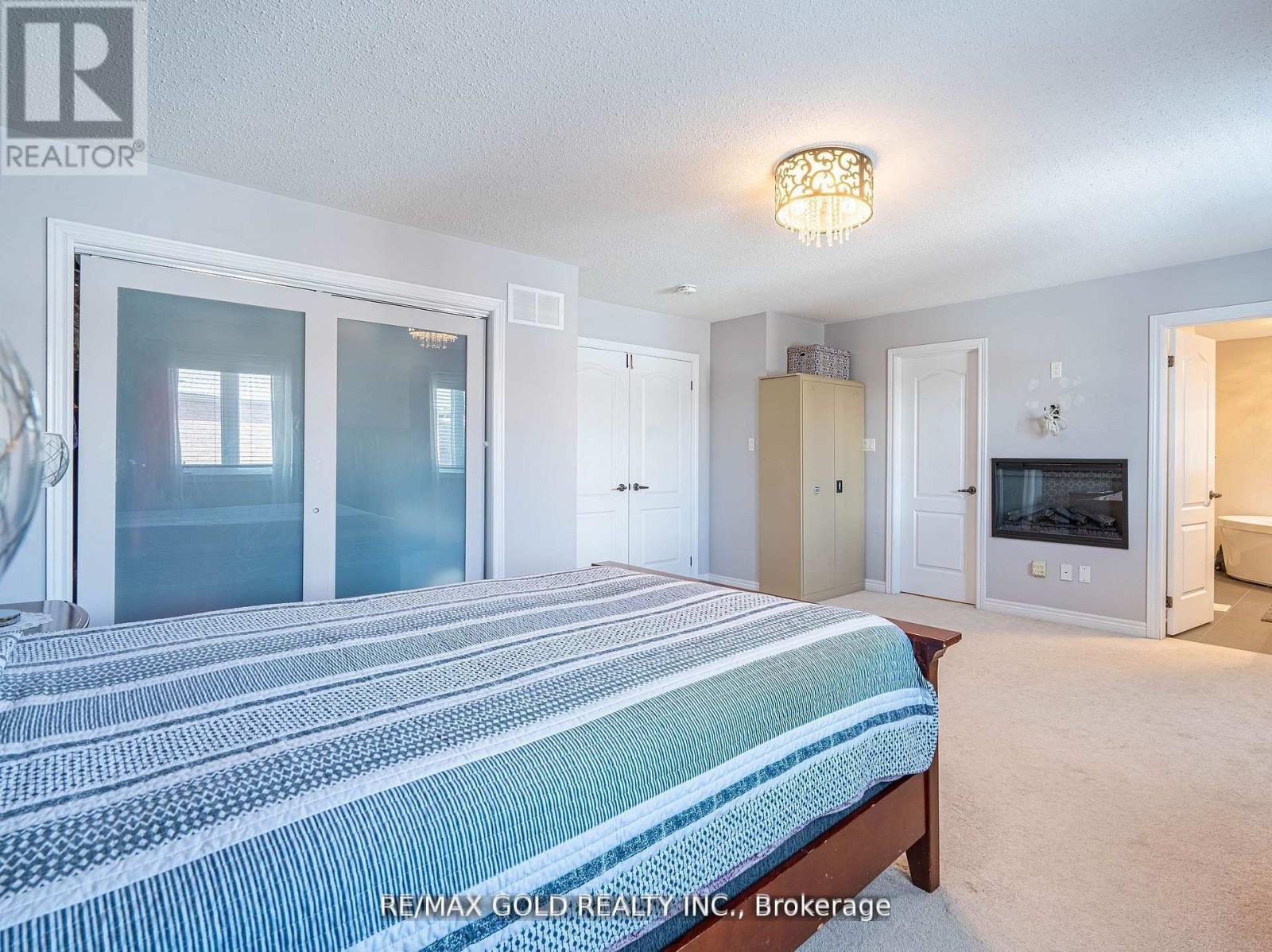 10 Spokanne Street, Brampton (Sandringham-Wellington North), Ontario  L6R 4A2 - Photo 19 - W13093512