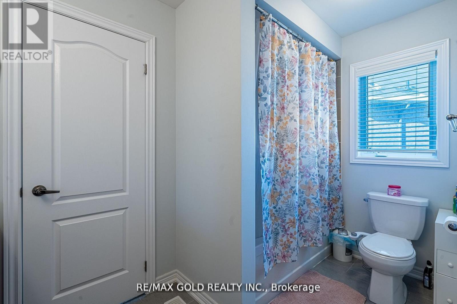 10 Spokanne Street, Brampton (Sandringham-Wellington North), Ontario  L6R 4A2 - Photo 27 - W13093512