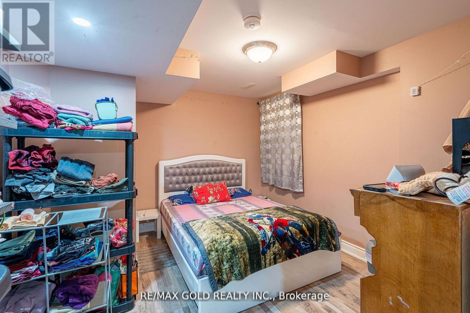 10 Spokanne Street, Brampton (Sandringham-Wellington North), Ontario  L6R 4A2 - Photo 39 - W13093512
