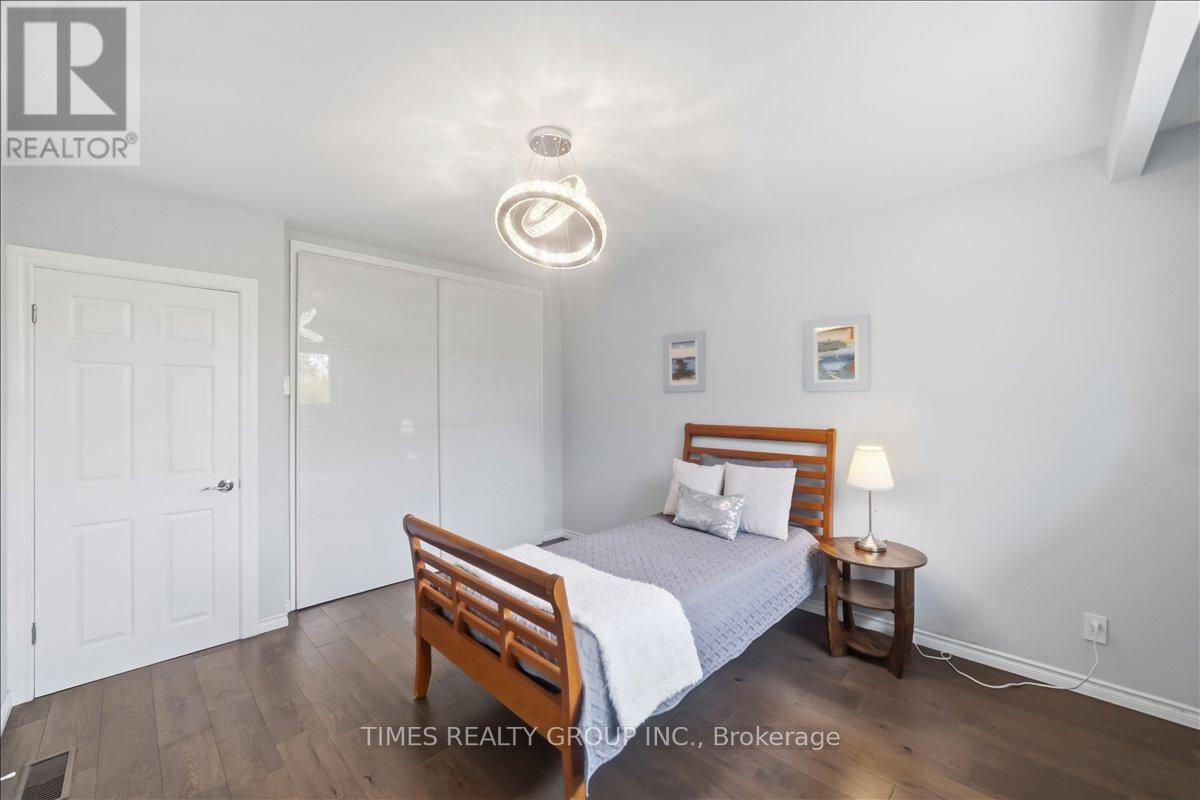 651 Burnhamthorpe Road, Toronto, Ontario  M9C 2Z1 - Photo 20 - W13093536