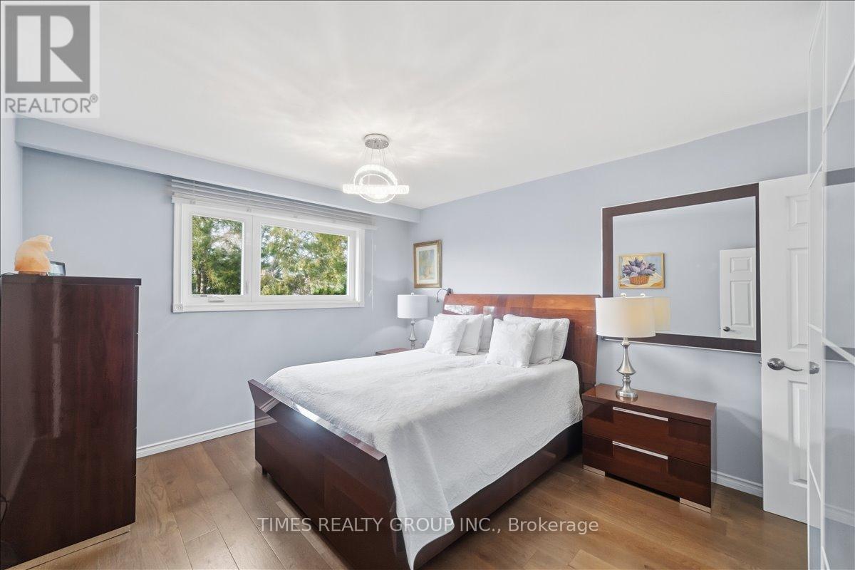 651 Burnhamthorpe Road, Toronto, Ontario  M9C 2Z1 - Photo 21 - W13093536