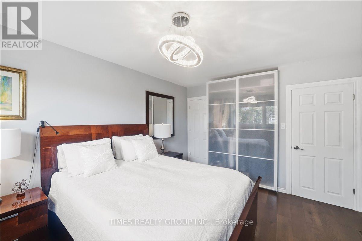 651 Burnhamthorpe Road, Toronto, Ontario  M9C 2Z1 - Photo 23 - W13093536
