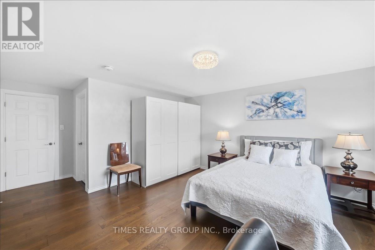 651 Burnhamthorpe Road, Toronto, Ontario  M9C 2Z1 - Photo 25 - W13093536