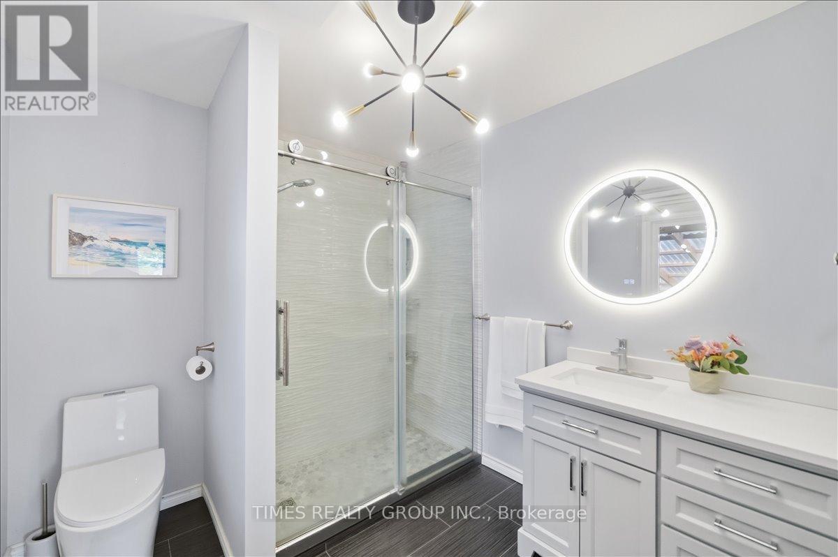 651 Burnhamthorpe Road, Toronto, Ontario  M9C 2Z1 - Photo 34 - W13093536