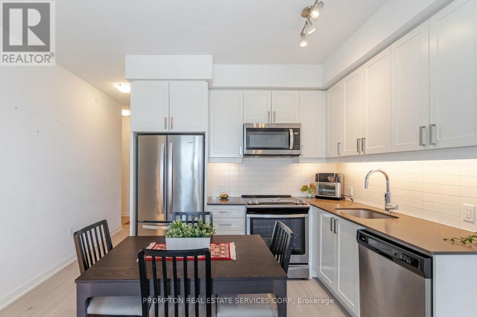 3320 - 8 Nahani Way, Mississauga, Ontario  L4Z 0C6 - Photo 3 - W13093546