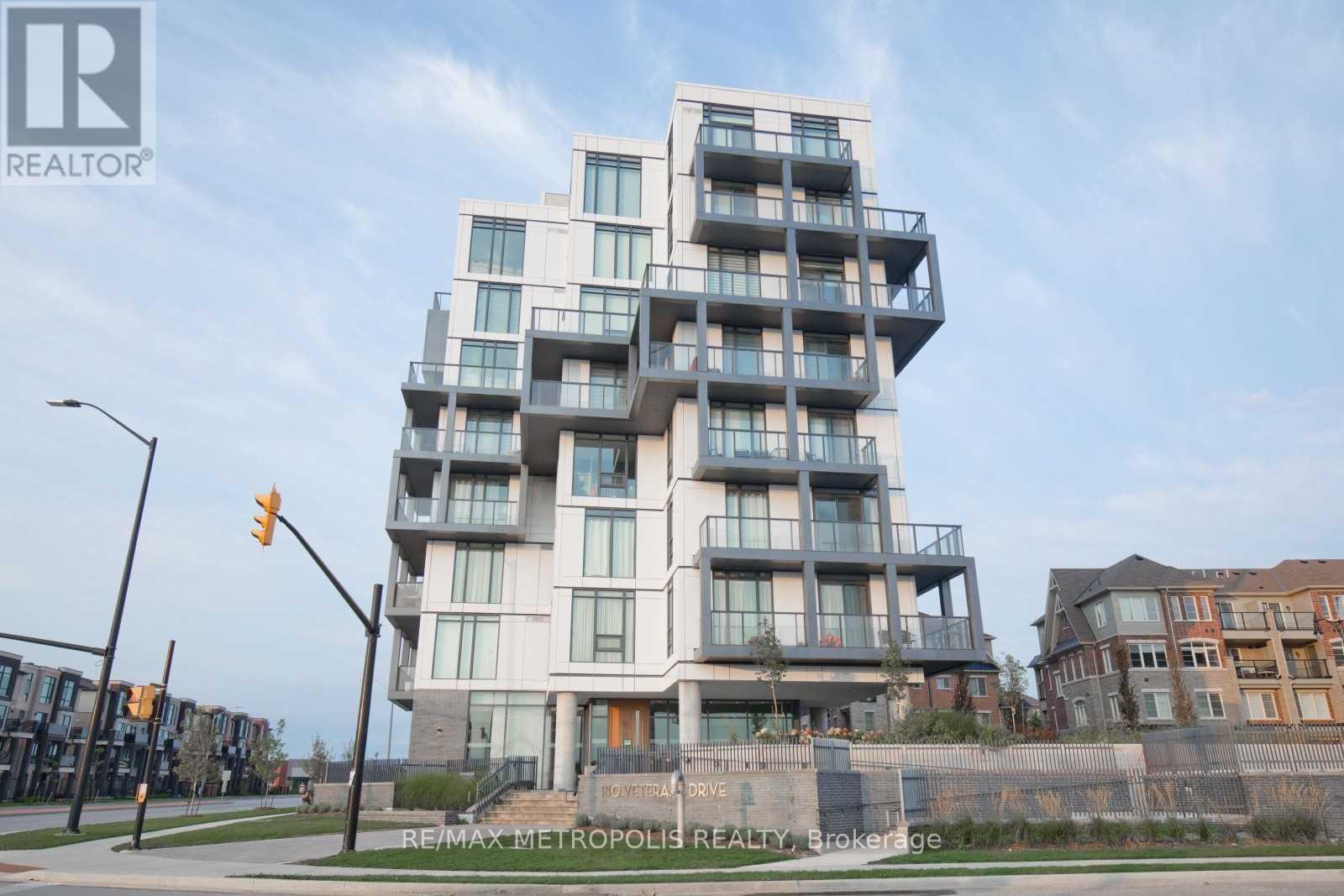 209 - 180 Veterans Drive, Brampton (Northwest Brampton), Ontario  L7A 5G7 - Photo 2 - W13093564